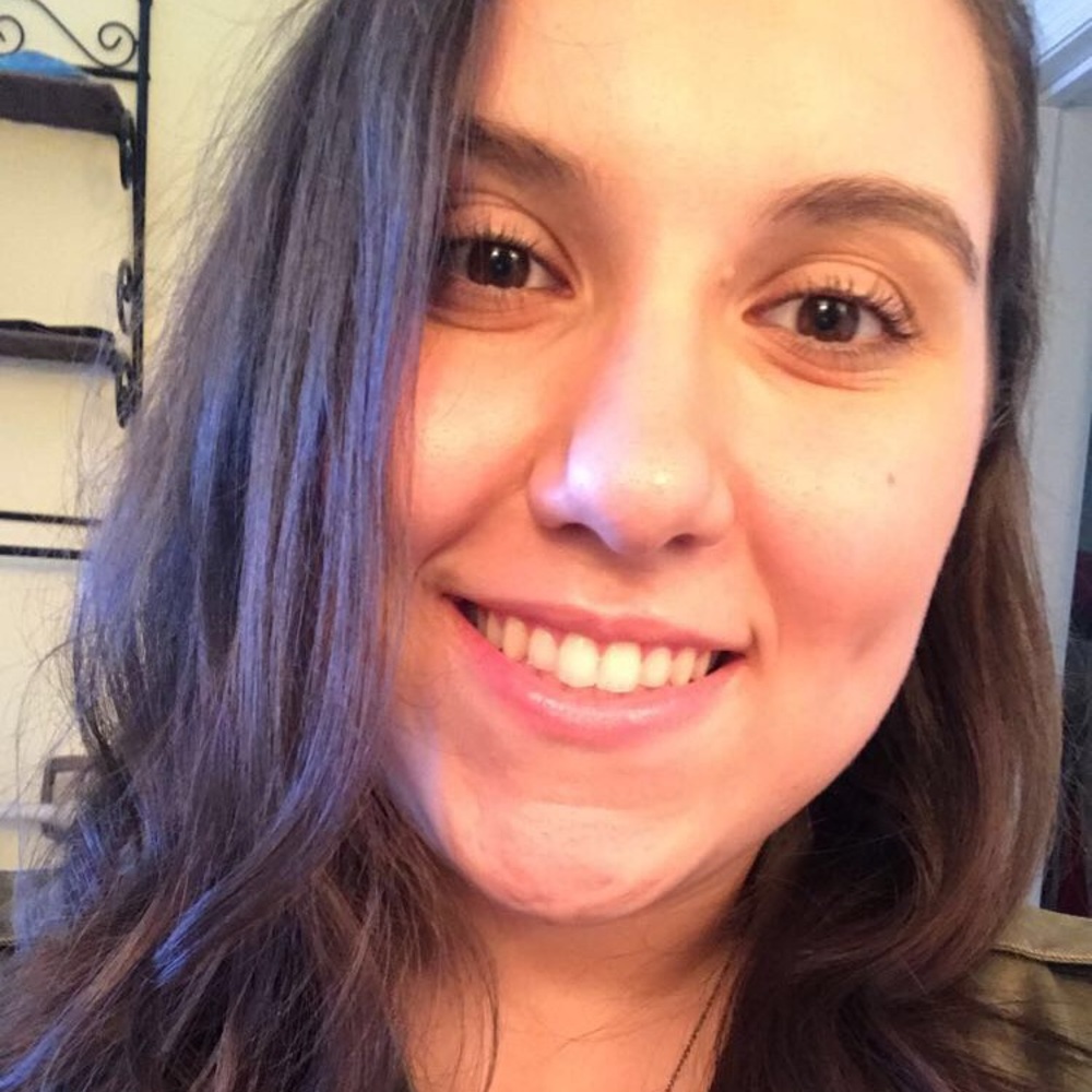 Meet your Posher, Danielle